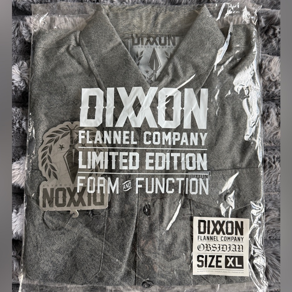 DIXXON Limited Edition Obsidian Flannel - Men’s XL